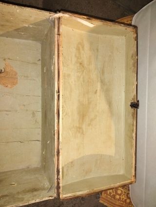 Se vende baúl antiguo
