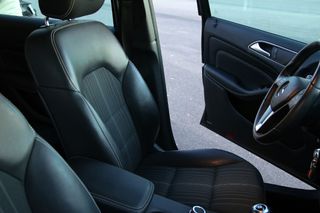 Mercedes-Benz Clase B 2012 etiqueta C