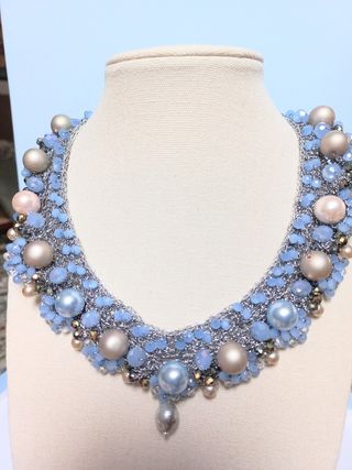 Collana artigianale azzurra