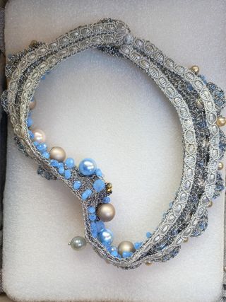 Collana artigianale azzurra