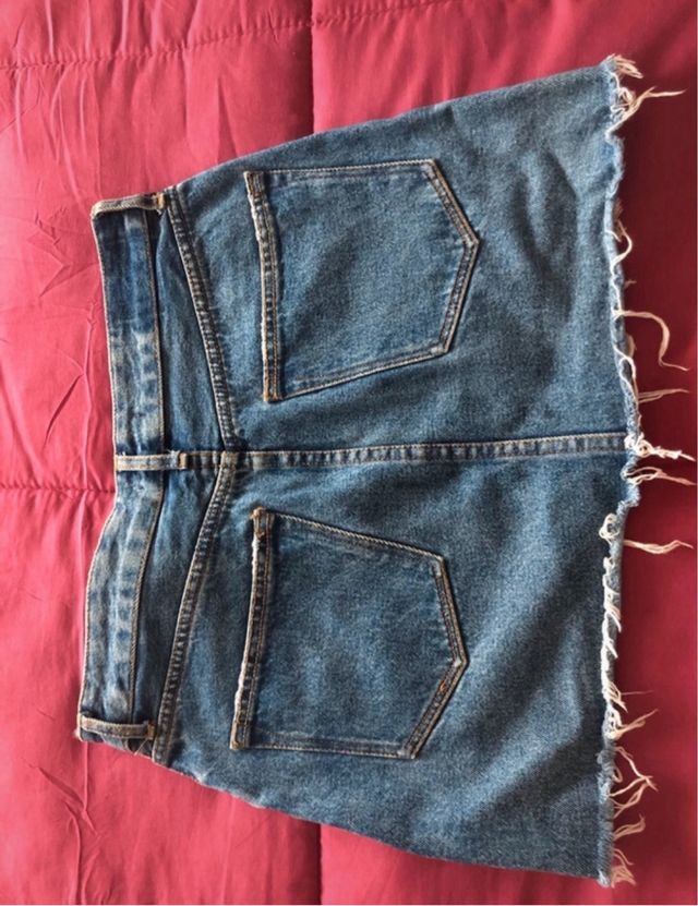 Falda vaquera bershka