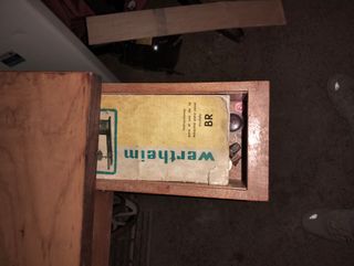 Se vende máquina de coser