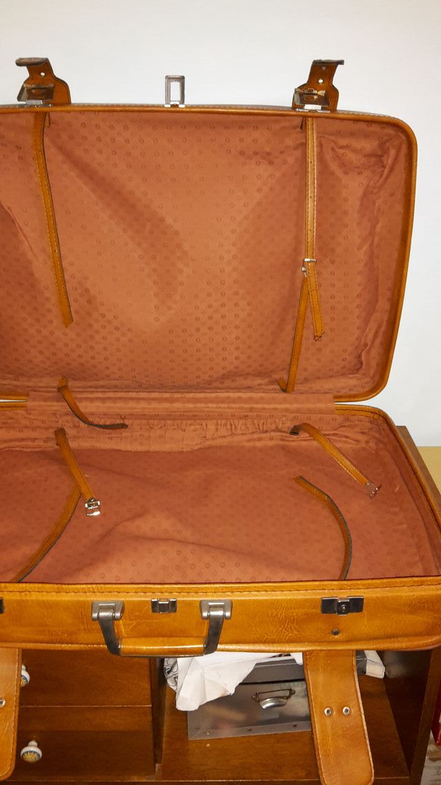 Valigia Vintage in ottime condizioni vera pelle