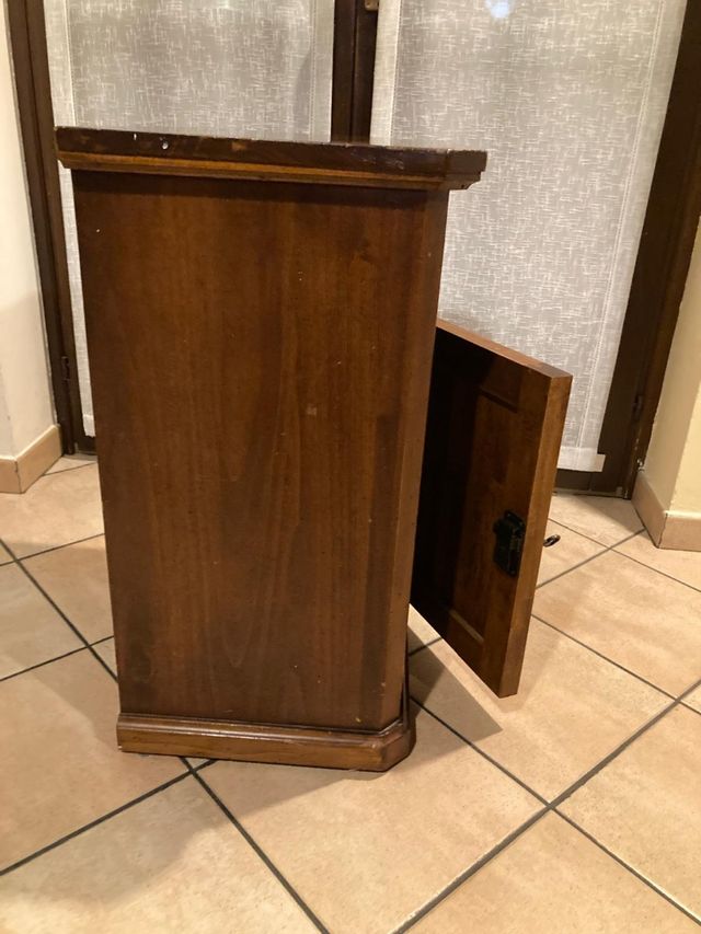 Mobiletto arte povera legno massiccio