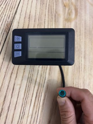 Pantalla para bicicleta electrica o patinete
