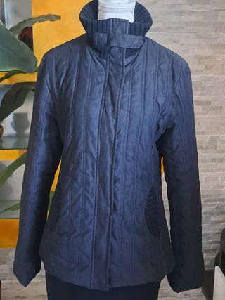 Bonita parka acolchada de Esprit