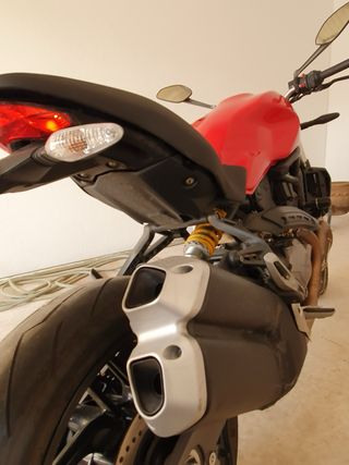Ducati Monster 821