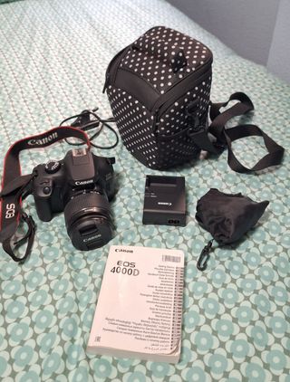 Cámara Canon EOS 4000D