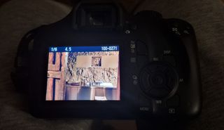 Cámara Canon EOS 4000D