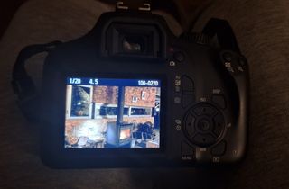 Cámara Canon EOS 4000D