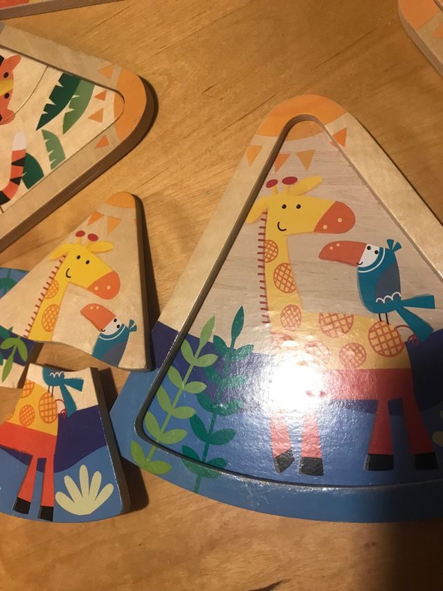 Puzzle in legno con animali della giungla