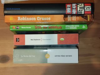 Libros variados 3x5€