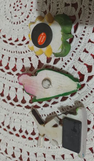 Lotto 3 magneti decorativi ceramica