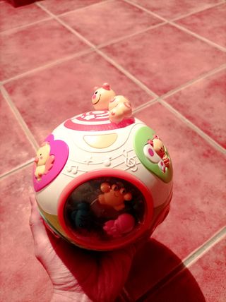 Bola giratoria interactiva