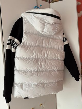 Chaleco  y sudadera Icon