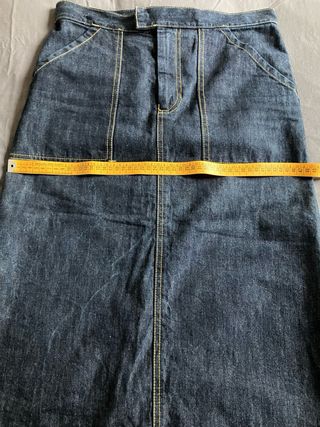 Falda Vaquera “ Loreak Mendian”