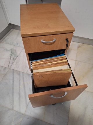 Mesa de despacho  Administrativo en L muy grande.