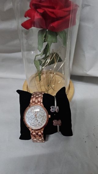 Reloj y pulsera a juego