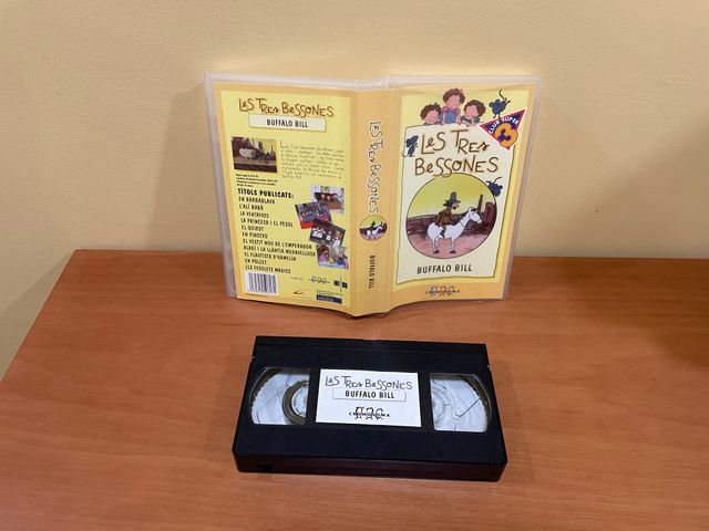 Les tres bessones VHS