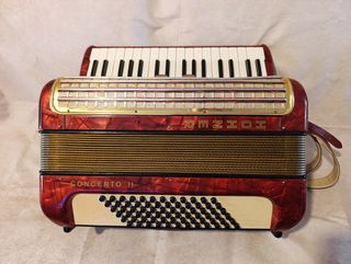 ⭐Acordeon Hohner Concerto 2 72 bajos 