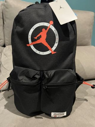 Mochila nike air jordan negra nueva