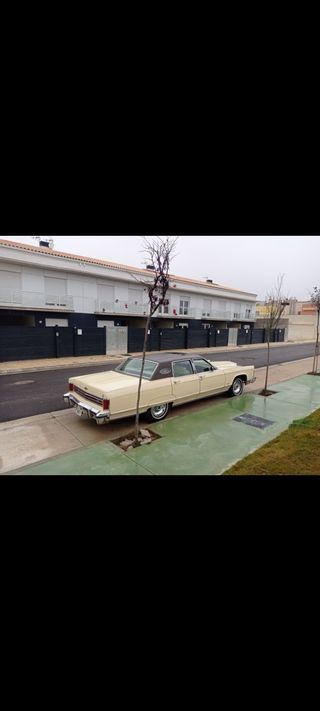 Lincoln continental 1977