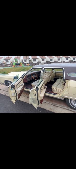 Lincoln continental 1977