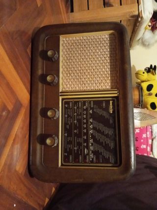 Radio antigua Invicta Mod.5430
