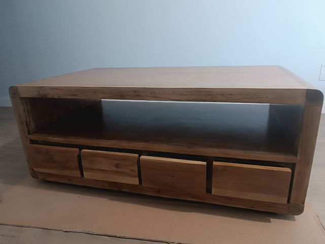 URGE!!!Mesa de centro con cajones