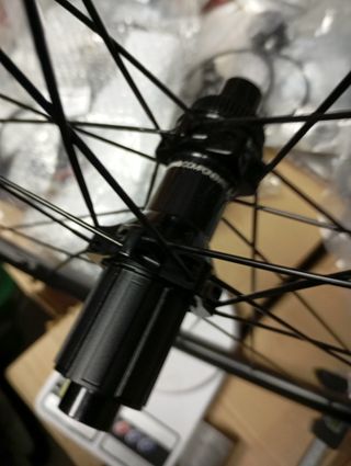 Coppia di ruote per bici da corsa freno a disco nu