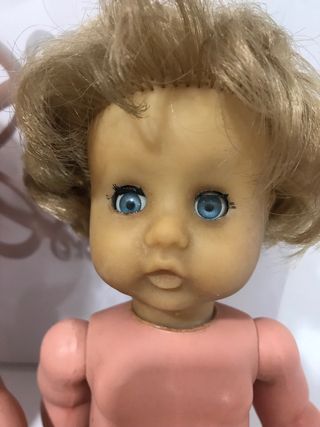 2 Vecchie bambole anni '60