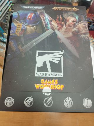 Caja Warhammer