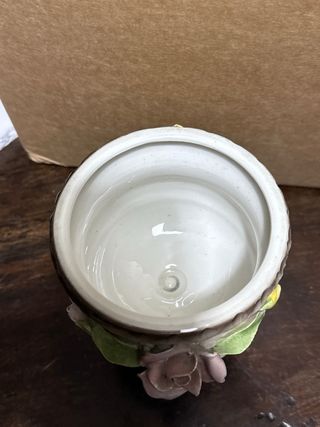 Ceramica artistica vaso decorato con fiori vintage