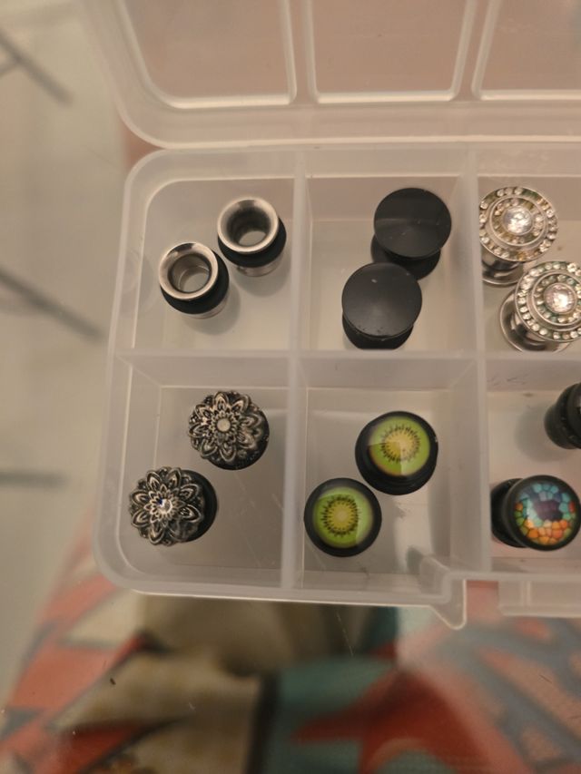 10 paia di orecchini dilatatori da 8 mm