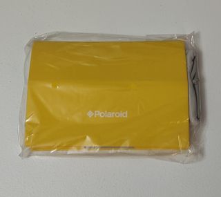 FUNDA GAFAS POLAROID PLEGABLE AMARILLA