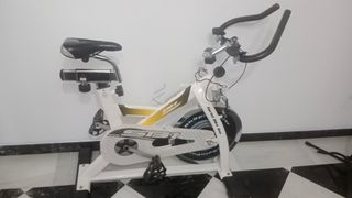 Bicicleta Spinning BH