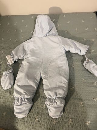 Buzo bebe azul de 3 a 6 Meses frio nieve