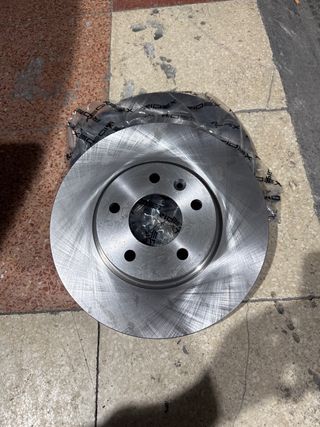 Discos de freno Delanteros opel astra h j