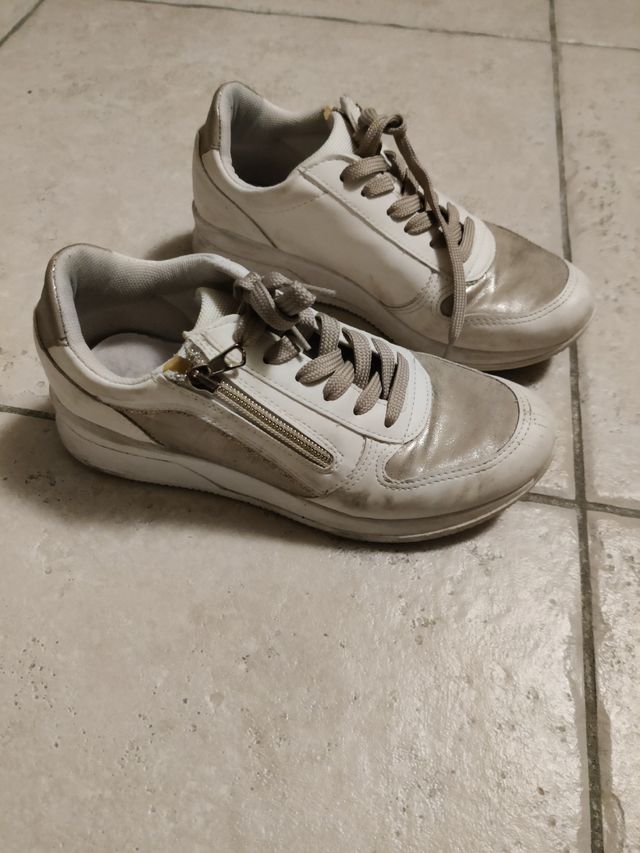 scarpe da ginnastica