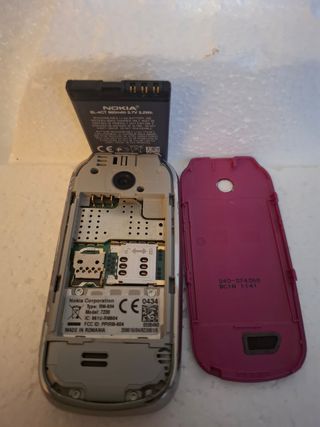 Teléfono nokia 7230