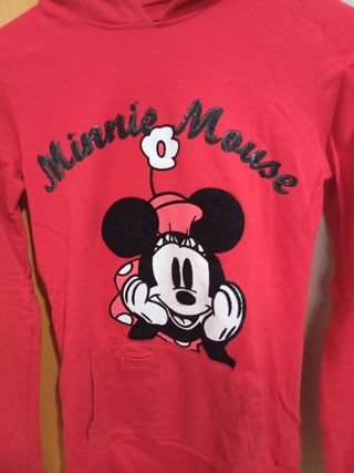 Sudadera Minnie Mousse de Bershka.