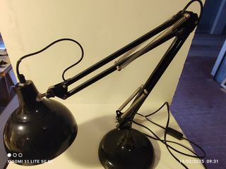Lampada industriale snodabile