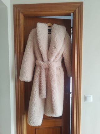 ABRIGO TEDDY BORREGUILLO XS OVERSIZE NUE