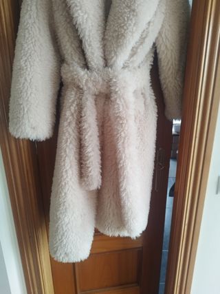 ABRIGO TEDDY BORREGUILLO XS OVERSIZE NUE