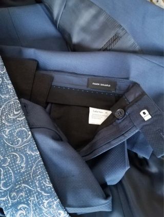 OPORTUNIDAD!! Traje de ceremonia.SE REGALA CHALECO