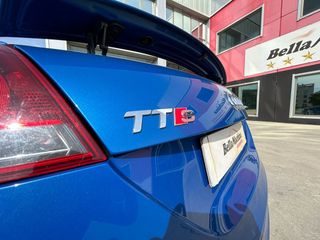 Audi TT Roadster 2.0 TFSI quattro