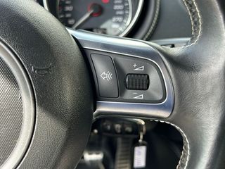 Audi TT Roadster 2.0 TFSI quattro