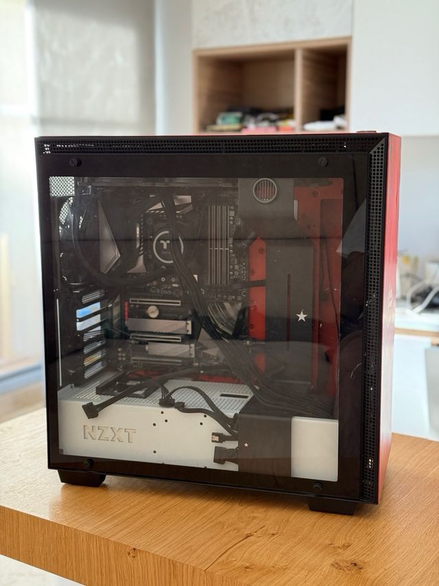 Caja pc NZXT H700 Nuka Cola Fallout