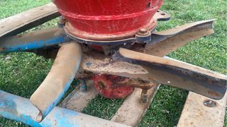 ABONADORA AGUIRRE 800 kg