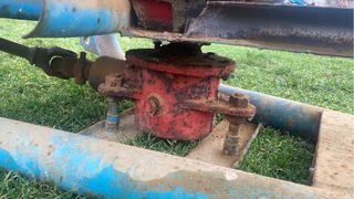 ABONADORA AGUIRRE 800 kg